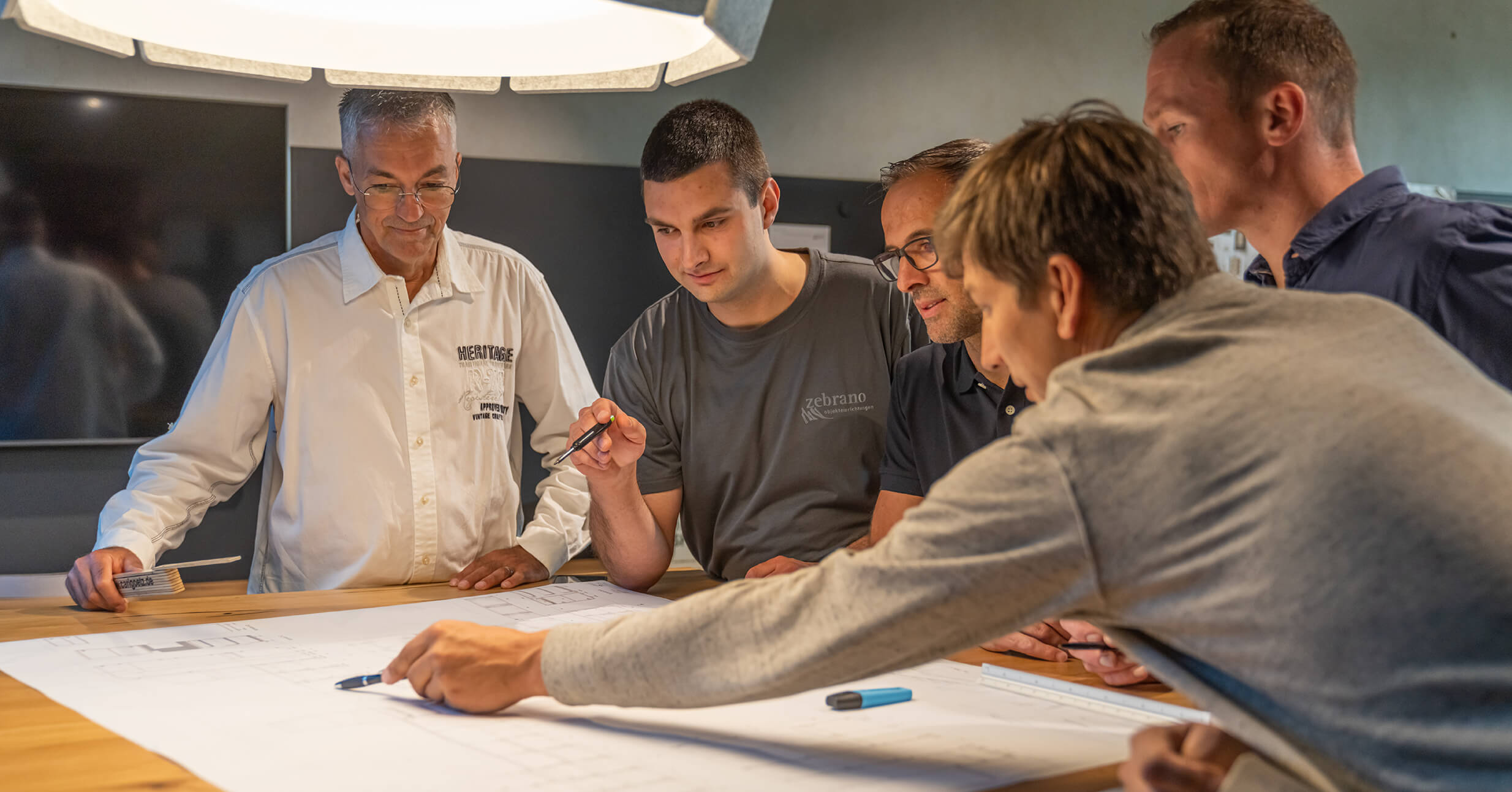 Fotoshooting Mitarbeiter Planung Zebrano Objekteinrichtung