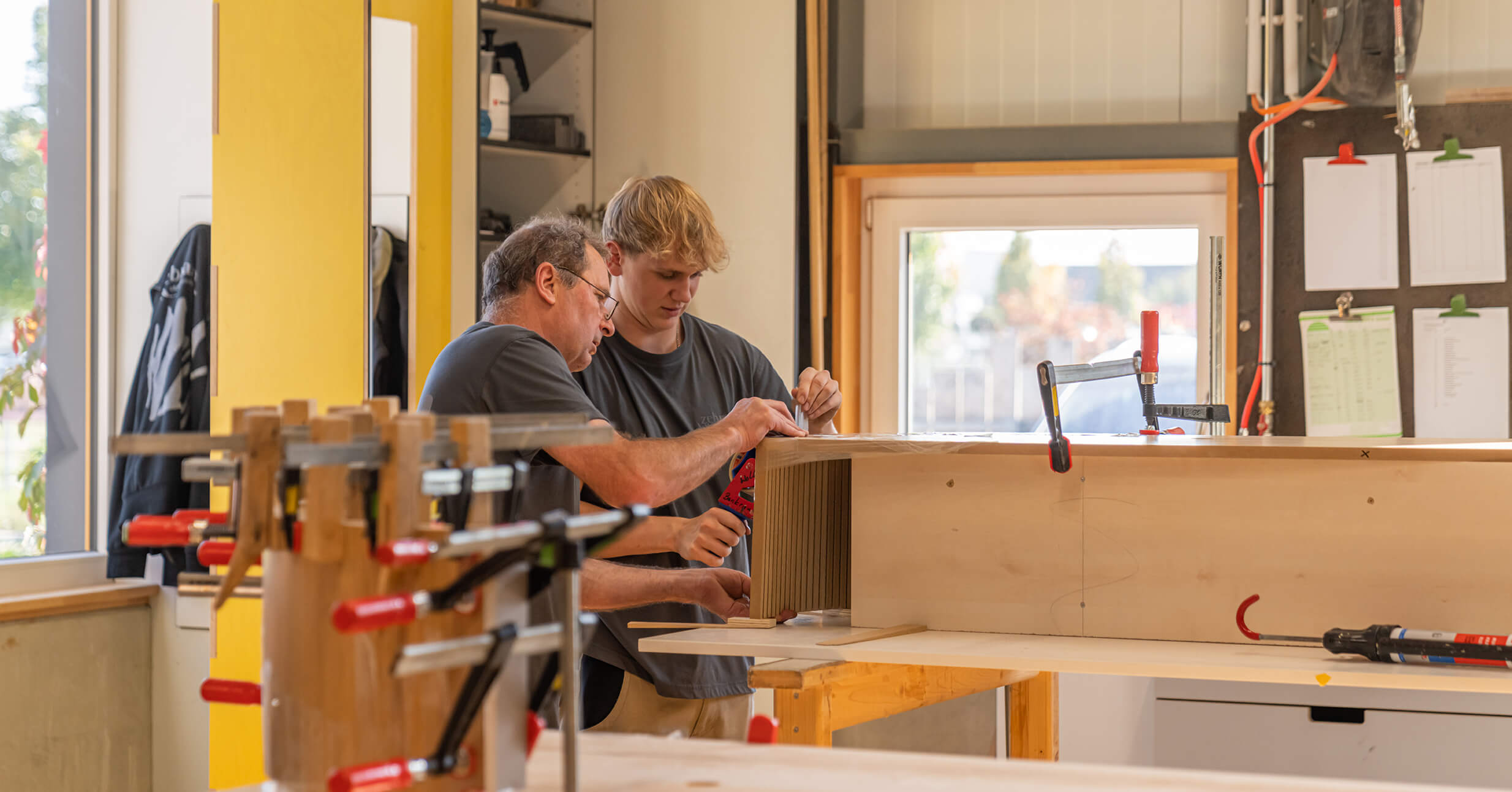 Ausbildung Fotoshooting Mitarbeiter Zebrano Objekteinrichtung